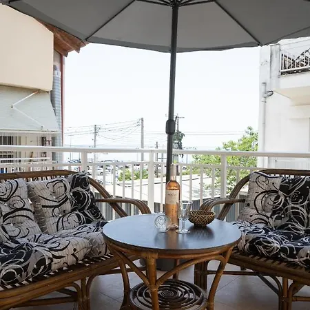 Kleio Appartement *