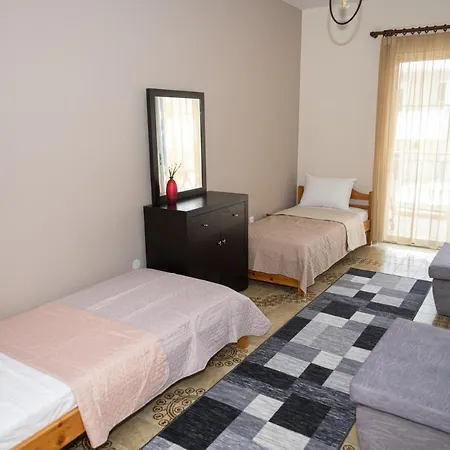 Kleio Apartment Nea Moudania