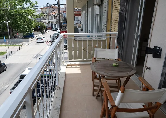 Kleio アパート ネア・ムダニア